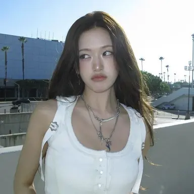 Profile image of 안유진