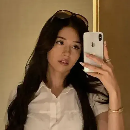 GildedPants7758의 Imane Anys