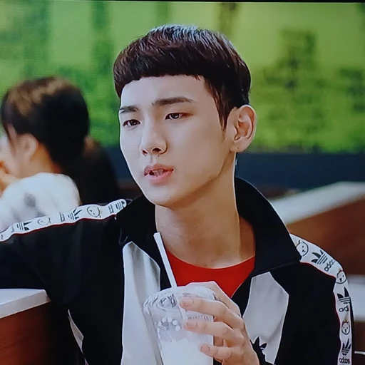 김기범