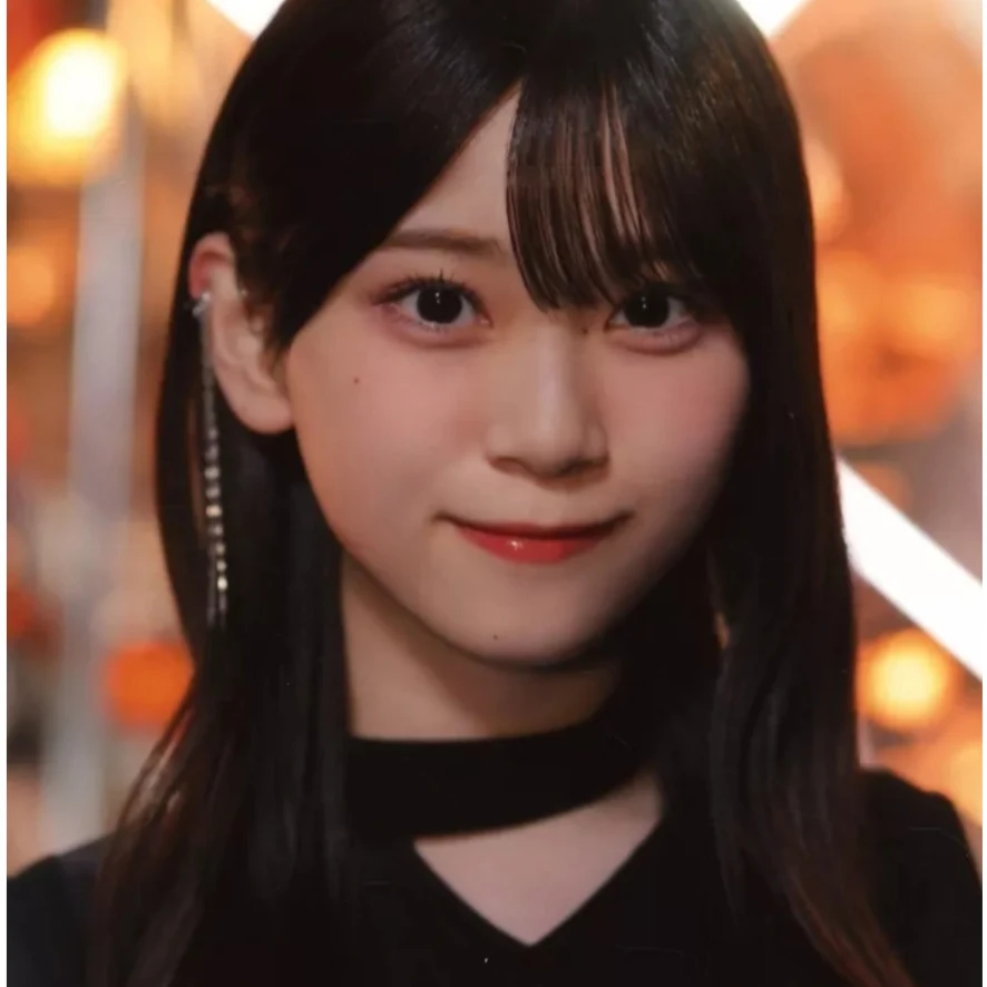山下瞳月