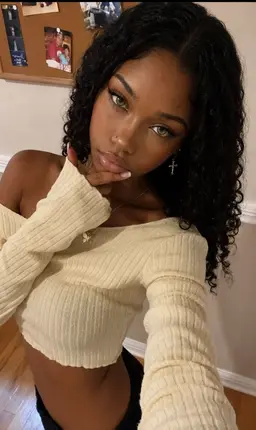Profile image of Riley