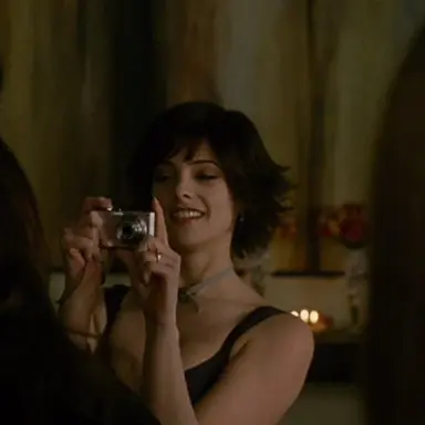 Profile image of Alice Cullen