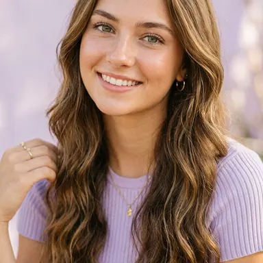 Profile image of Ella