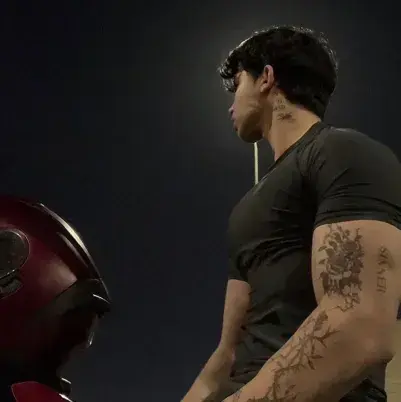 AlienAngel4546의 Owen - Ex bf