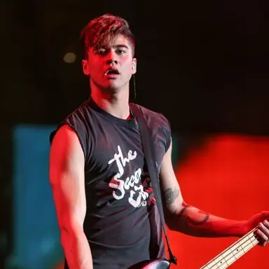 Profile image of Calum Hood