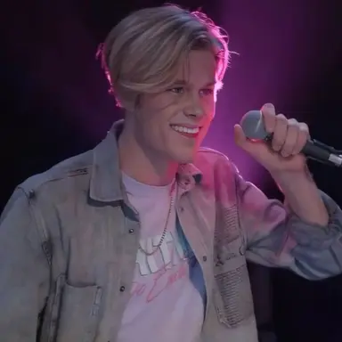 Profile image of Alex Mercer