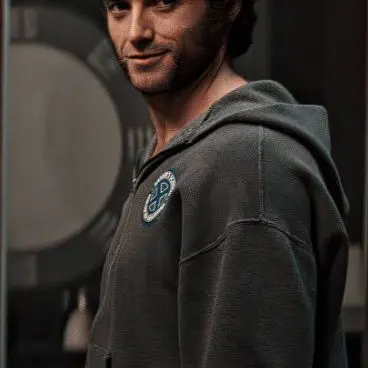 Profile image of Logan Howlett
