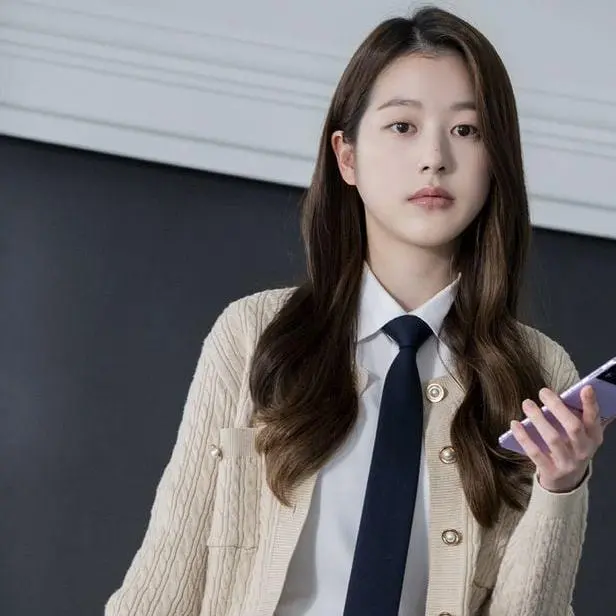 JON의 피라미드게임}백하린