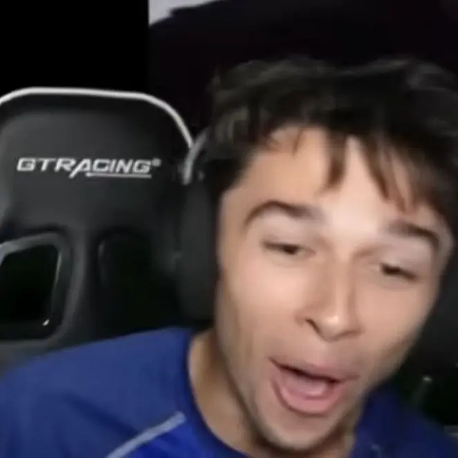 Sebastiansolace53의 Louisayy and Tyler live stream