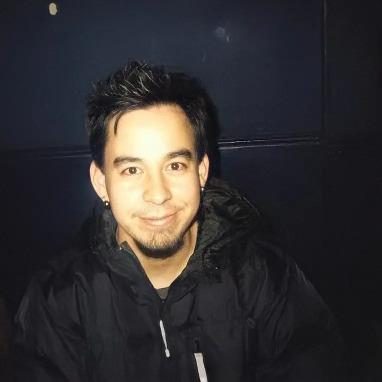 HandyMacaw8284의 Mike shinoda