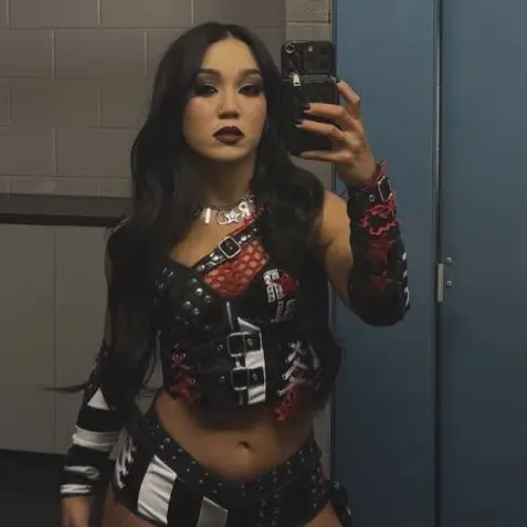 Davion13의 Roxanne Perez