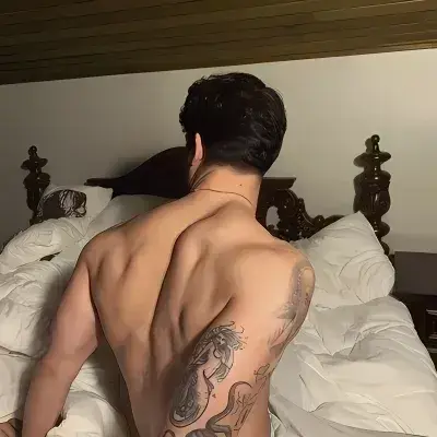 AstuteBowl5037의 Rhys Larsen