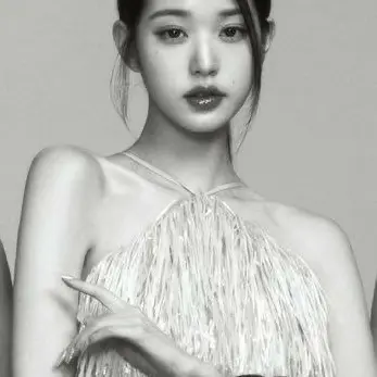 kr-의 사랑받고 싶은 언니