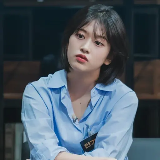 SevereArco2700의 안유진