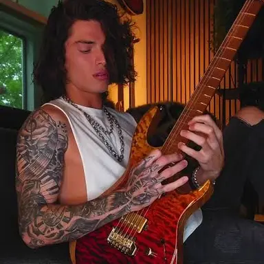 Profile image of Christopher Chris