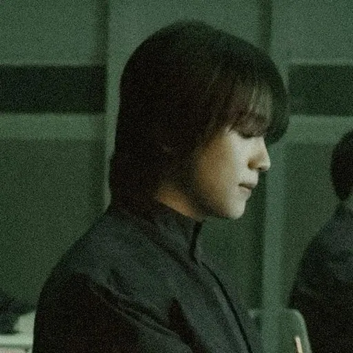 Ribbbonssnsss의 이동혁