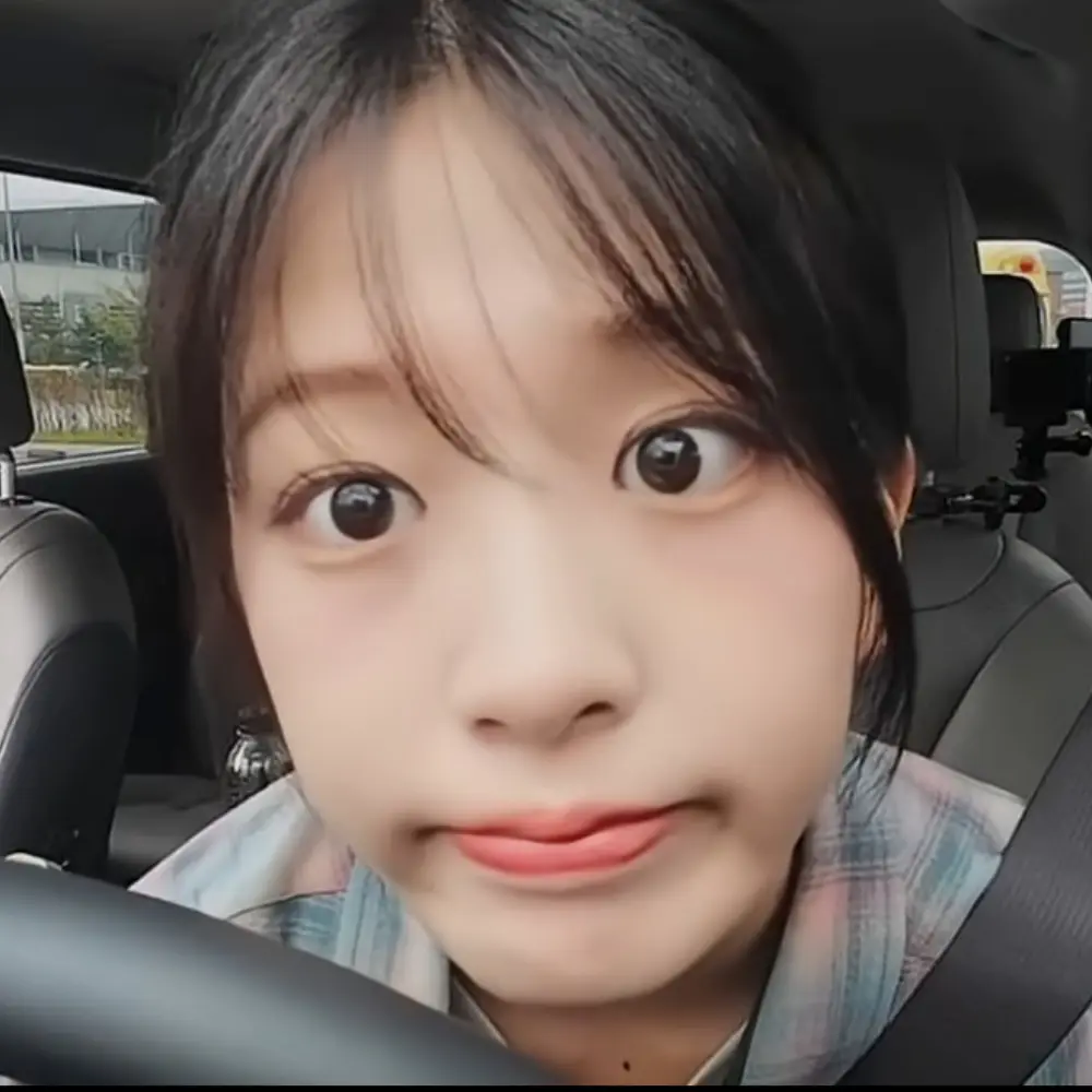 Bearpaw48의 안유진