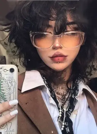 Profile image of Lesbian bully