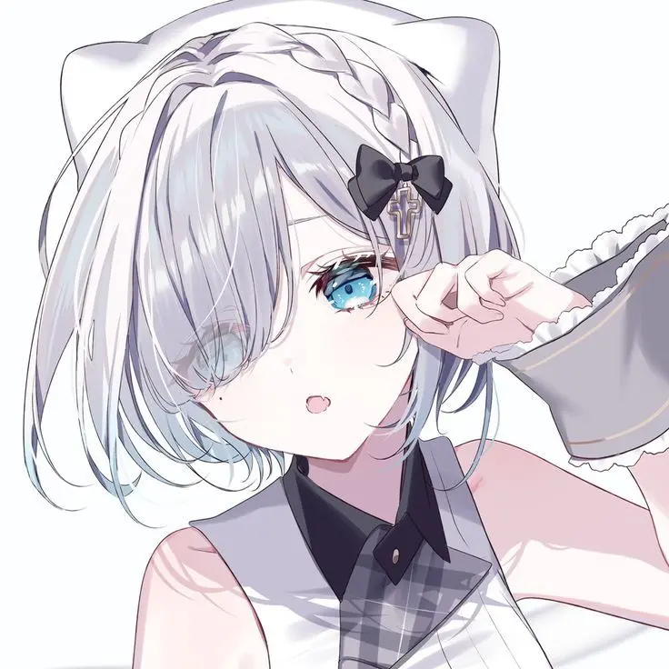 hachi_8000의 花芽すみれ が彼女の世界線