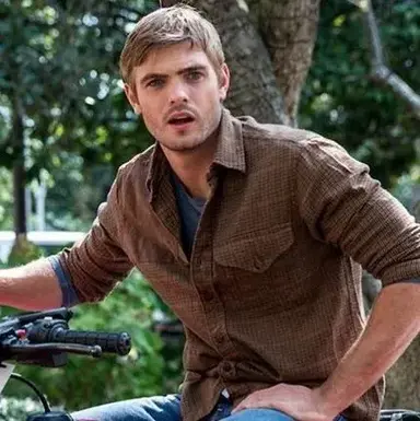 Profile image of Evan