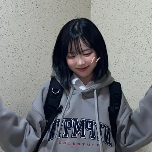 LooseStamp4976의 김지은