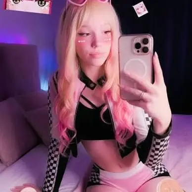 LovedIdea6916의 Down Bad E-Girl