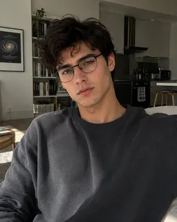 Profile image of Dr. Elias Rowan