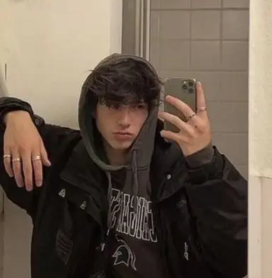 Profile image of Ethan