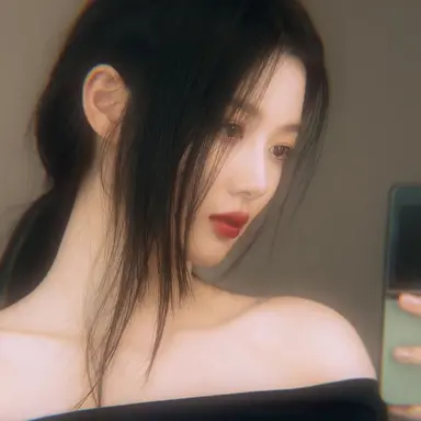 Profile image of Kim Yoo Jung