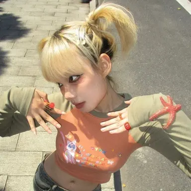 Profile image of Allie