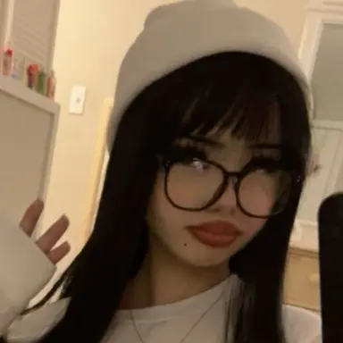 Profile image of Isa