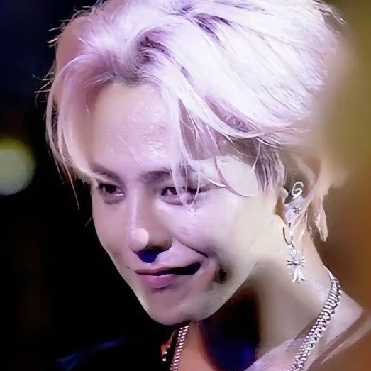 권지용