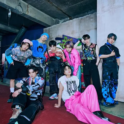 J.one의 스키즈