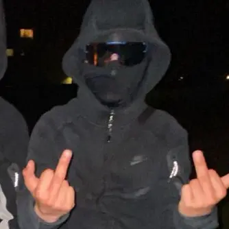 PoliteTetra6901의 Mid night 💋🇦🇺 eshay
