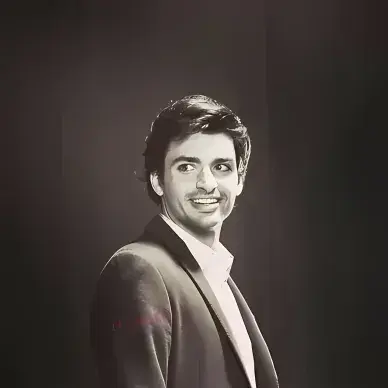 FabricTwin3542의 Alejandro Morales