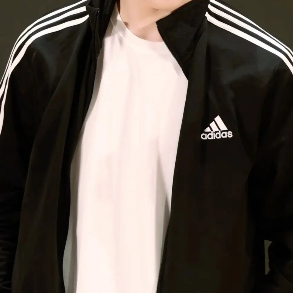 121U365247의 윤도운