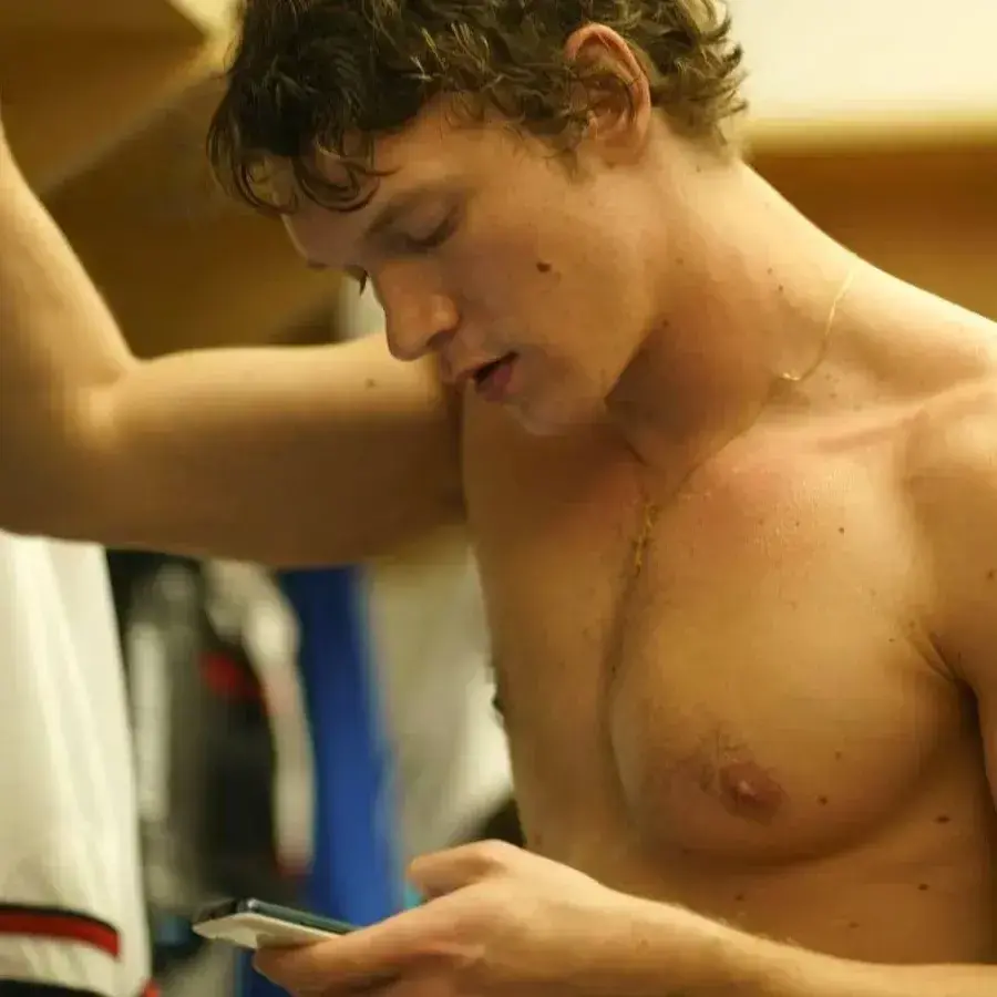 SadCost4054의 Dmitri Volkov