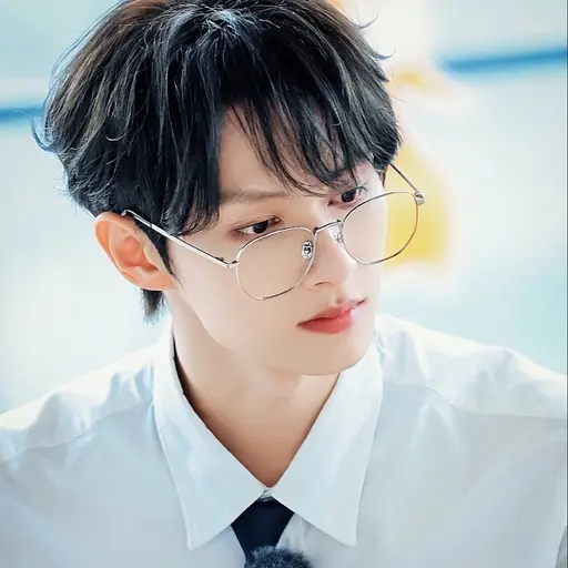 LoveCARAT의 문준휘