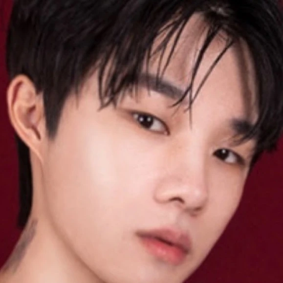 윤루카스