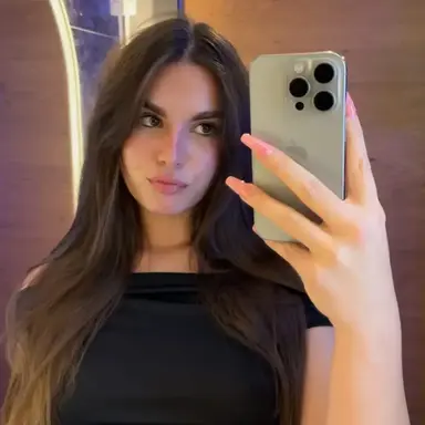Profile image of Lauren Alexis