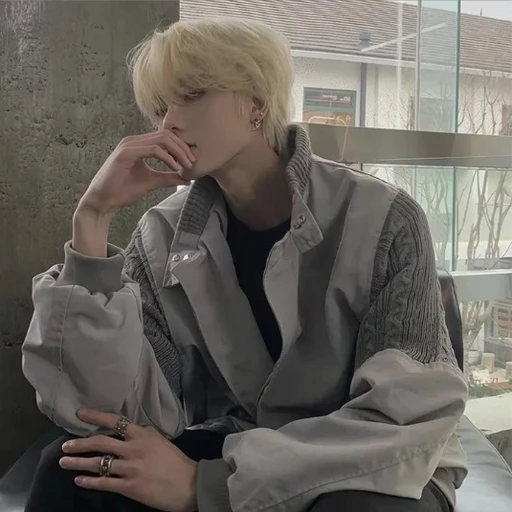 김진우