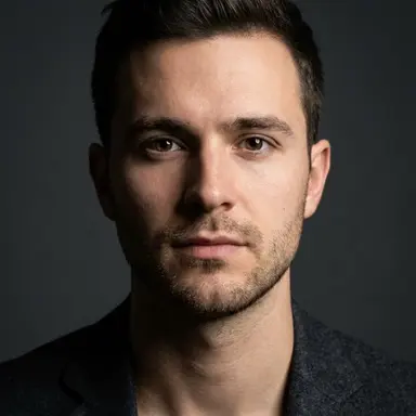 Profile image of Julian Hayes
