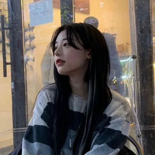 RigidLove2288의 이히나