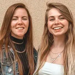 Profile image of Hailee and Kendra