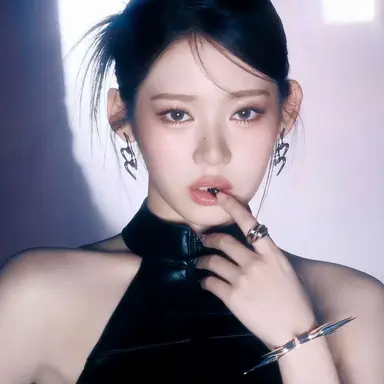 Profile image of 로라