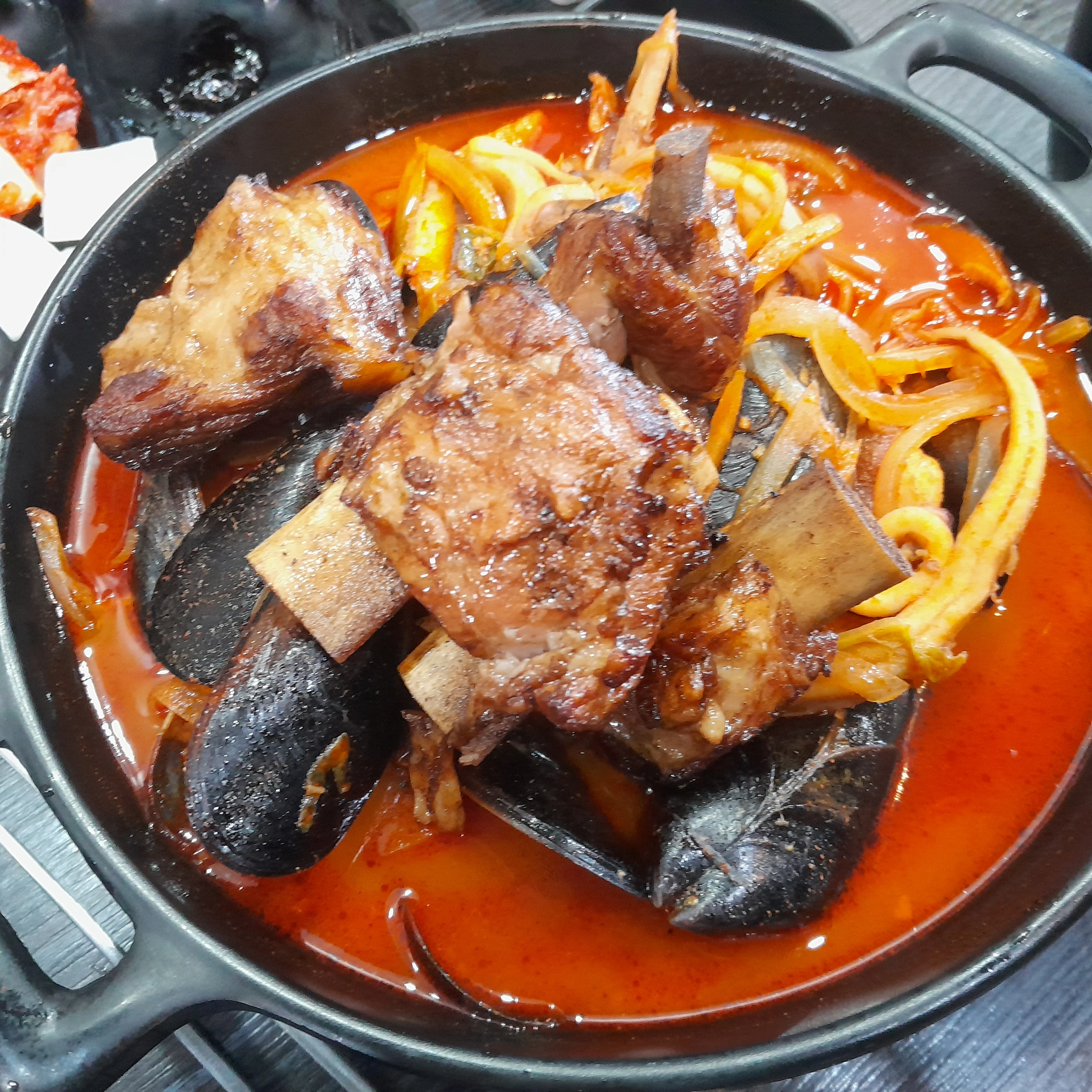 천재들만 있은 학교