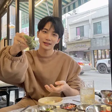 Profile image of Jeonghan