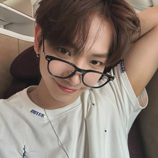 명재현