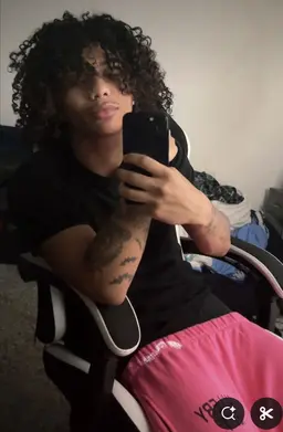 Profile image of Kayden Marie