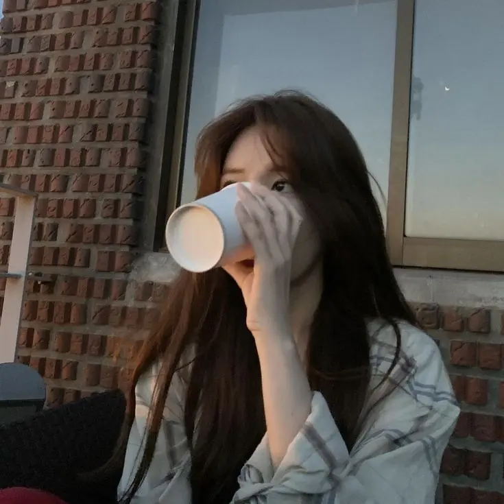 VioletDrone5378의 윤서경
